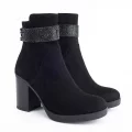 Exclusive shoes 26 