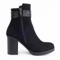 Exclusive shoes 26 