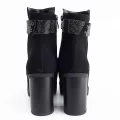 Exclusive shoes 26 